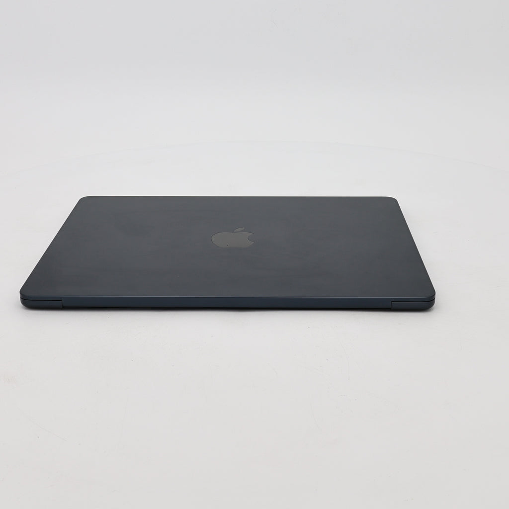 95新 Apple MacBook Air 22年 13寸 M2（8+8核） 16G RAM 256G SSD 午夜色
