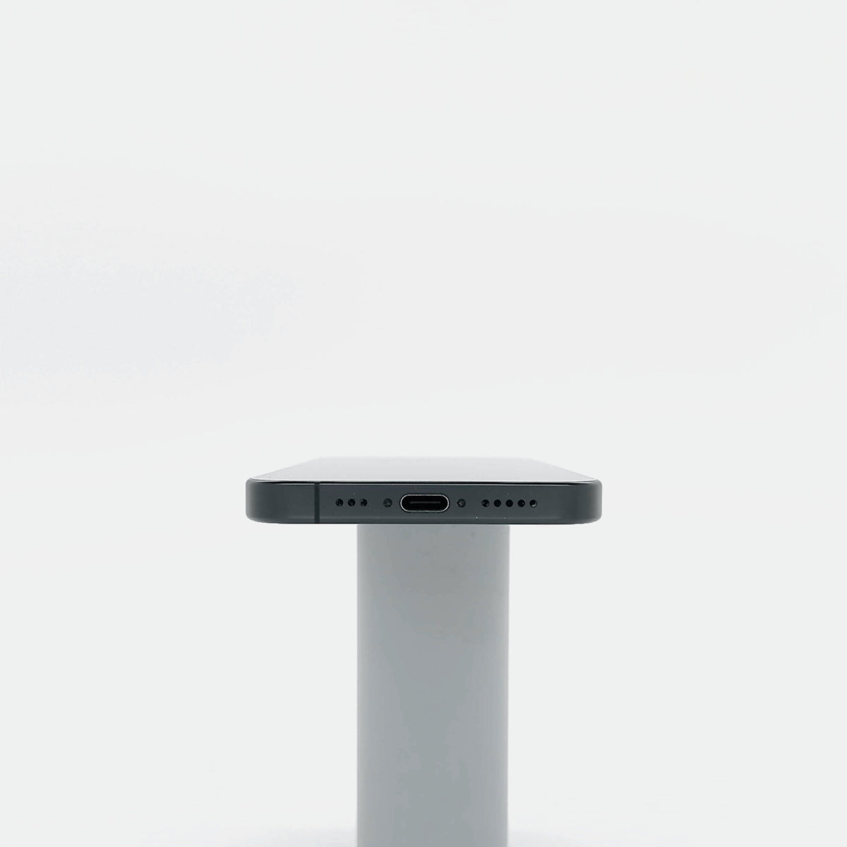 95新 Apple iPhone 16 Pro 128G 黑色鈦金屬 中國大陸版