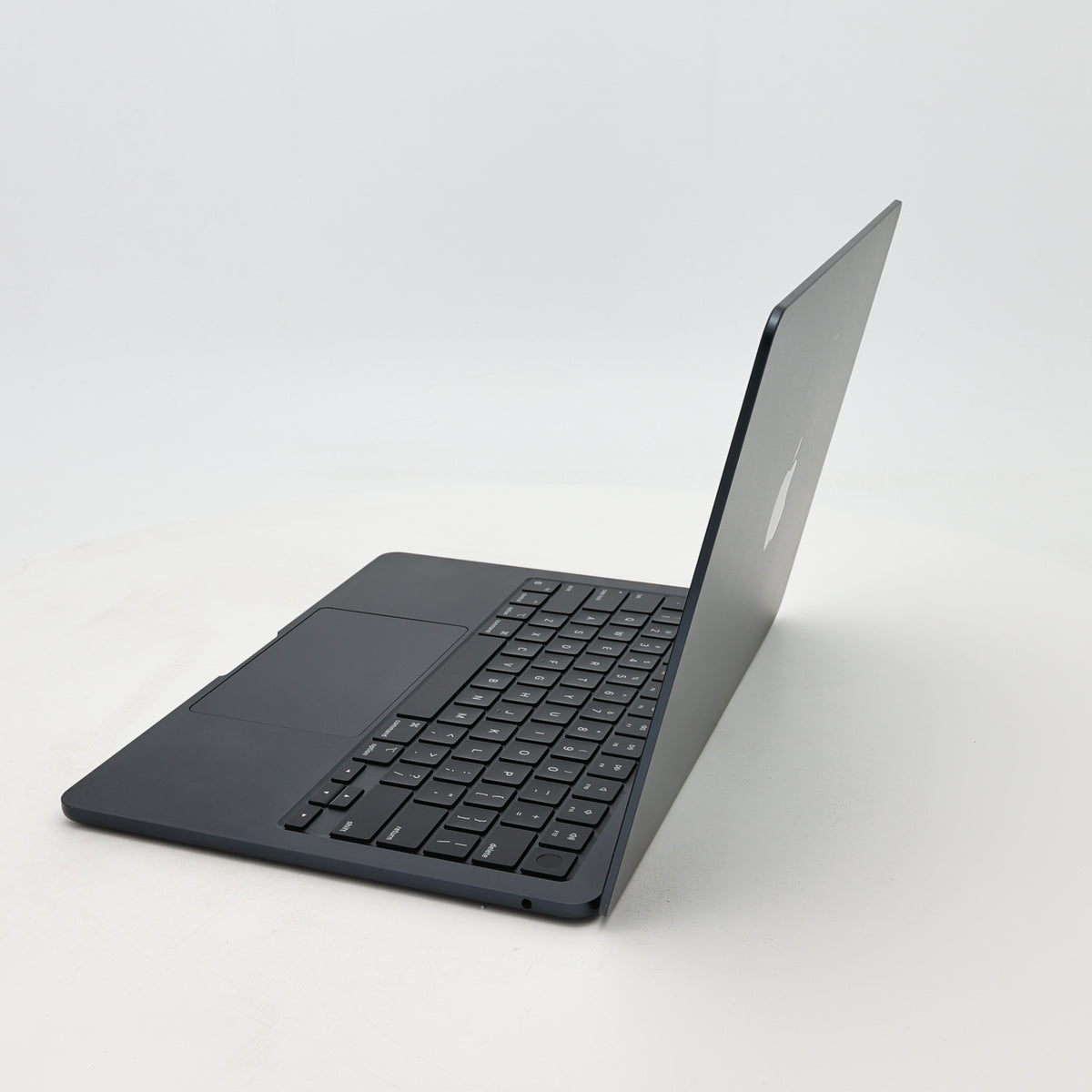 95新 Apple MacBook Air 22年 13寸 M2（8+10核） 8G RAM 512G SSD 午夜色
