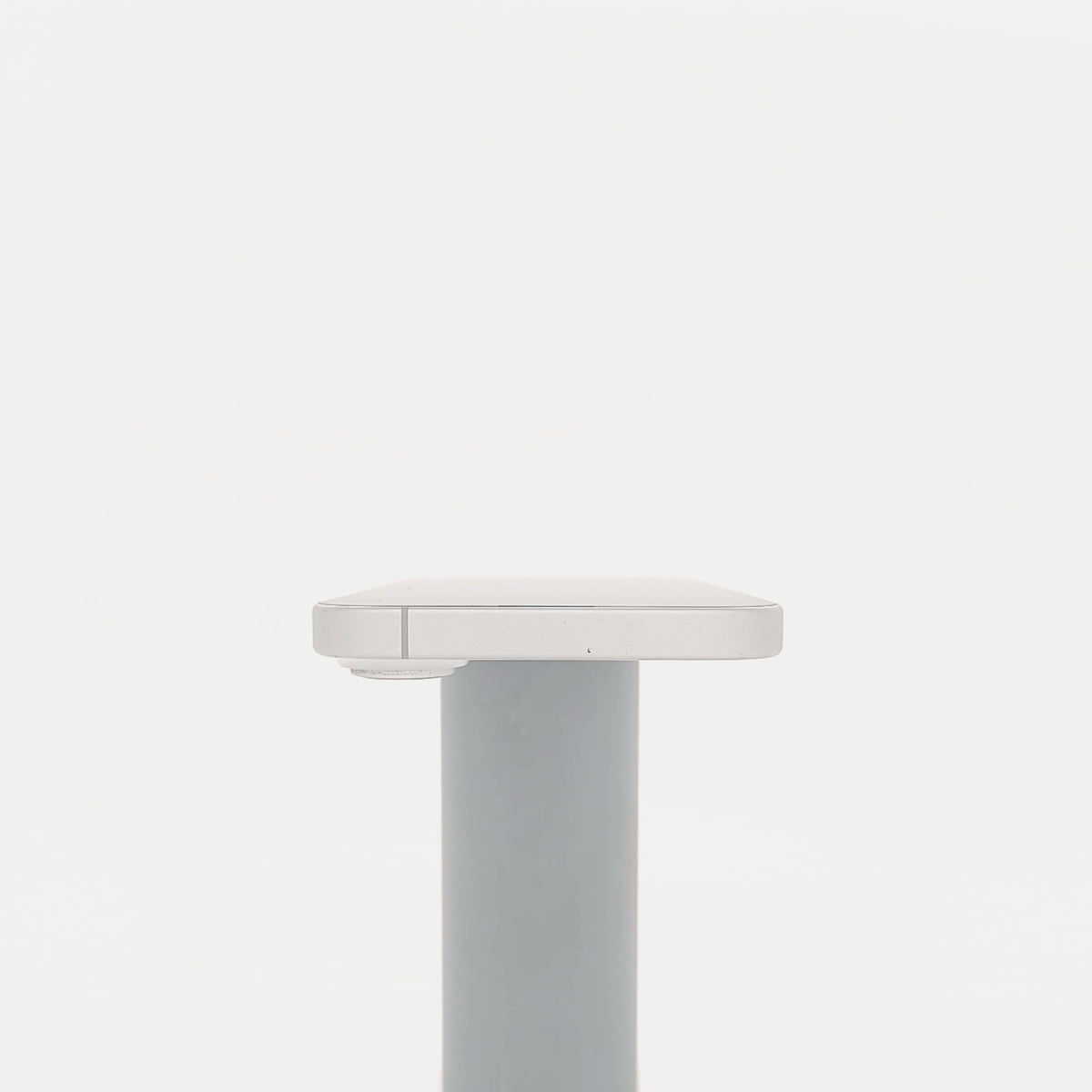 95新 Apple iPhone 16 128G 白色 中國大陸版