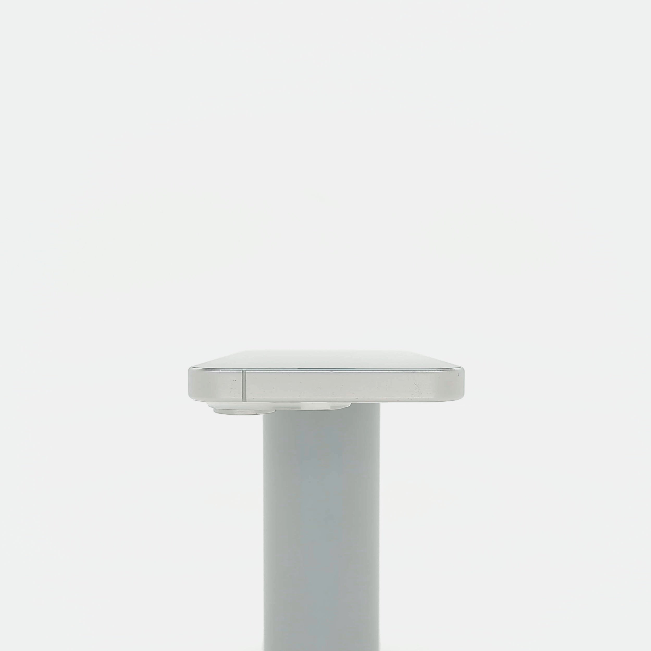 95新 Apple iPhone 15 Pro 128G 白色鈦金屬 中國大陸版