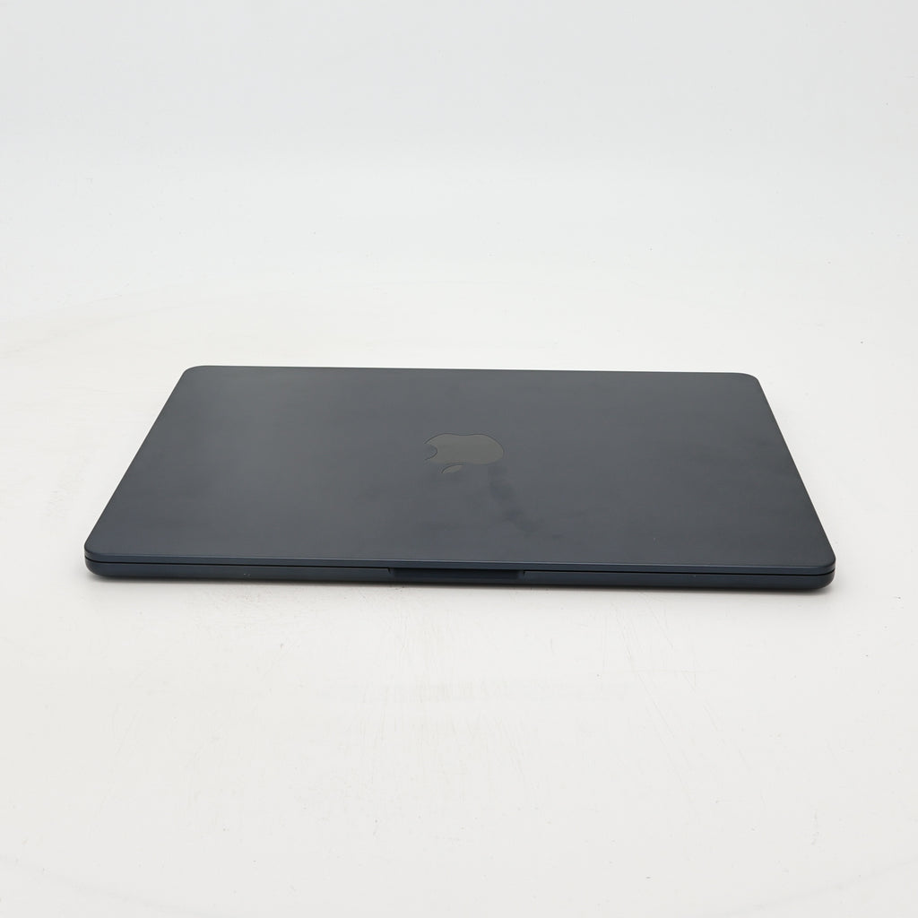 95新 Apple MacBook Air 22年 13寸 M2（8+8核） 16G RAM 256G SSD 午夜色