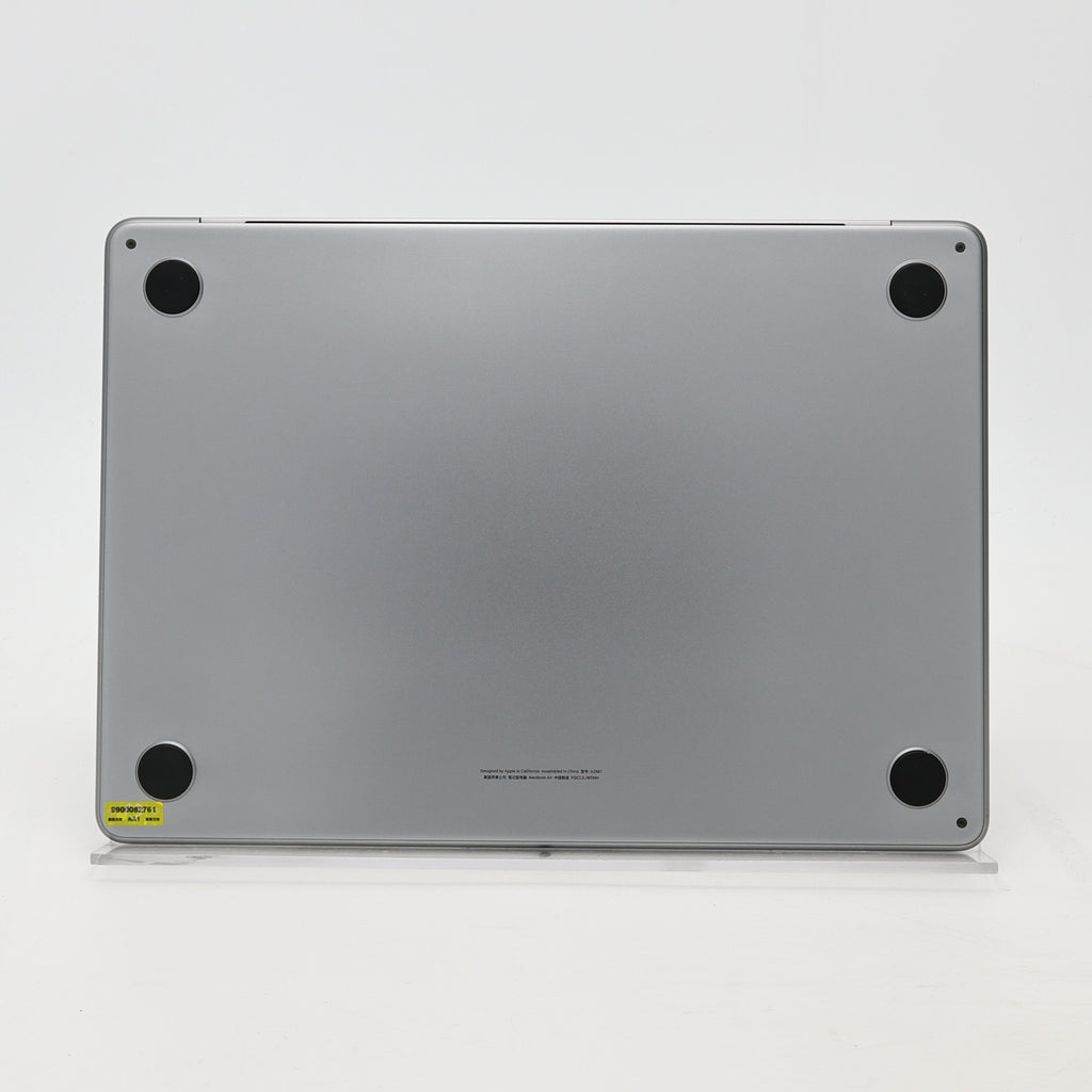 95新 Apple MacBook Air 22年 13寸 M2（8+8核） 8G RAM 256G SSD 深空灰色