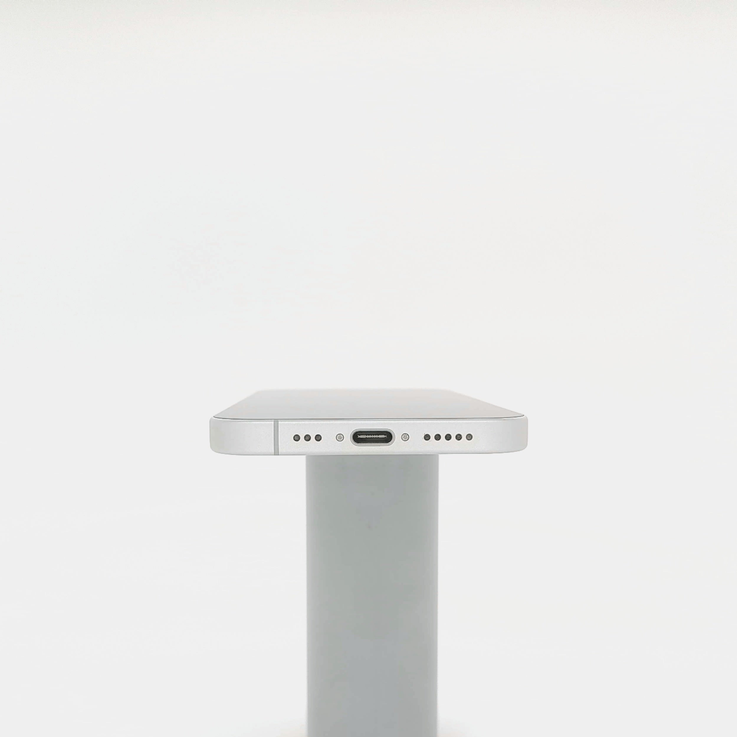 95新 Apple iPhone 16 128G 白色 中國大陸版