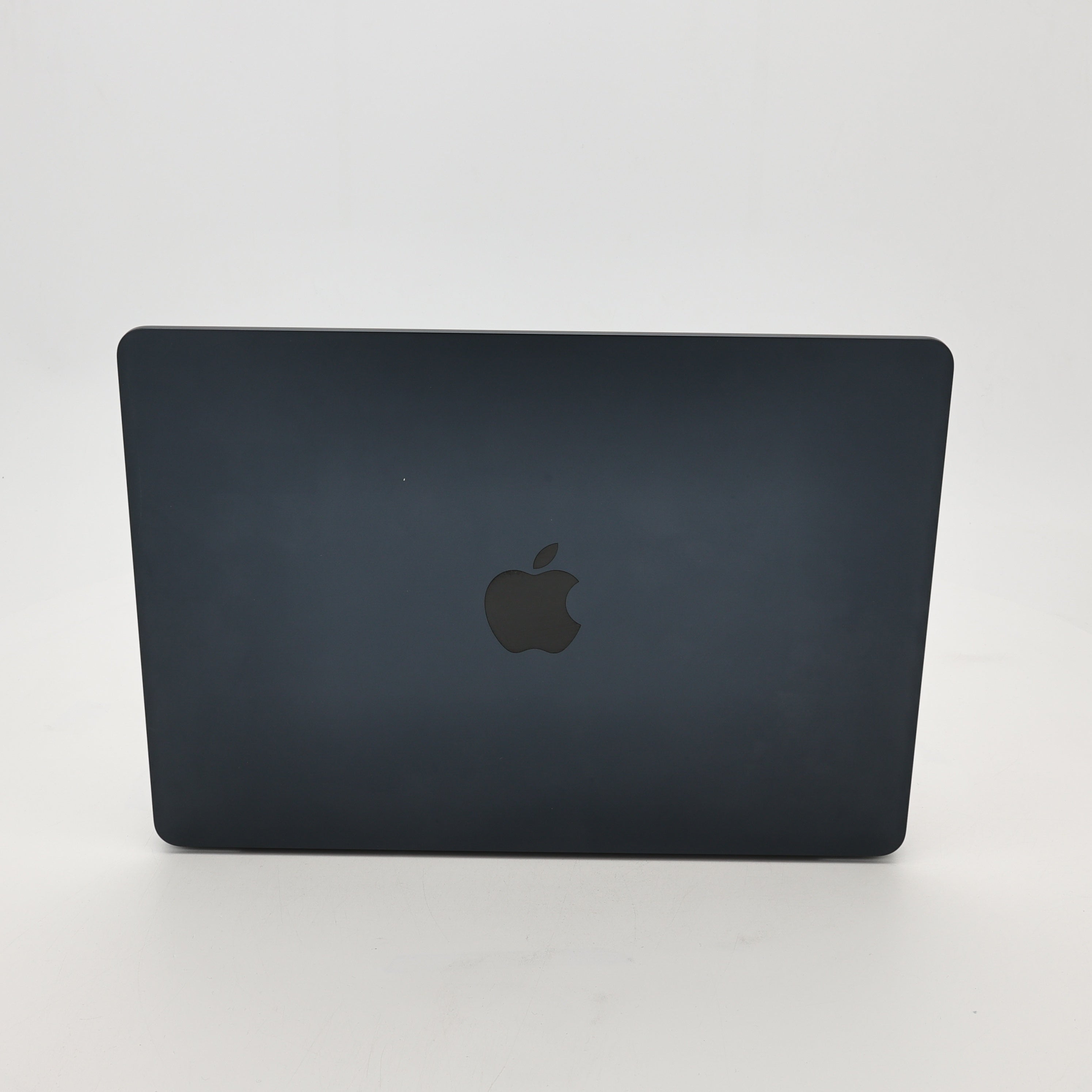 99新 Apple MacBook Air 22年 13寸 M2（8+8核） 8G RAM 256G SSD 午夜色
