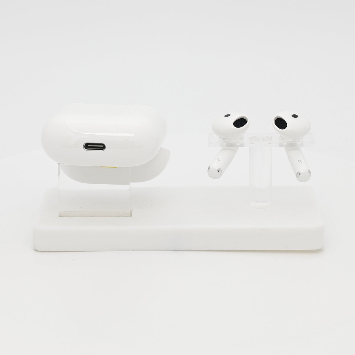 99新 Apple AirPods 5 白色