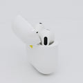 99新 Apple AirPods 4 (不支持主动降噪) 白色