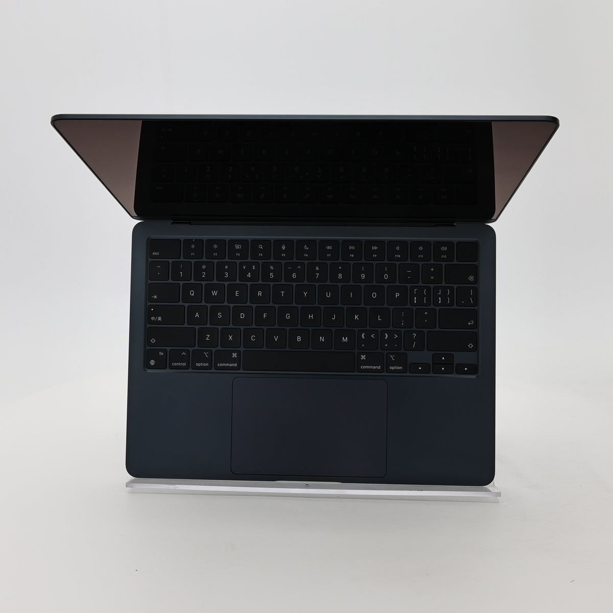 95新 Apple MacBook Air 22年 13寸 M2（8+10核） 16G RAM 256G SSD 午夜色