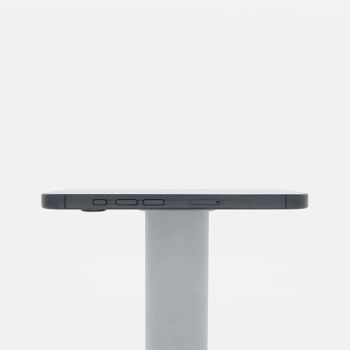 95新 Apple iPhone 16 Pro 128G 黑色鈦金屬 中國大陸版