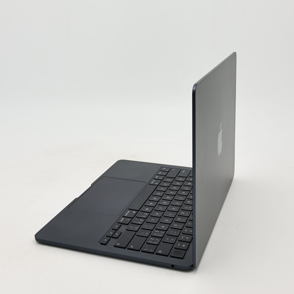 99新 Apple MacBook Air 22年 13寸 M2（8+8核） 8G RAM 256G SSD 午夜色