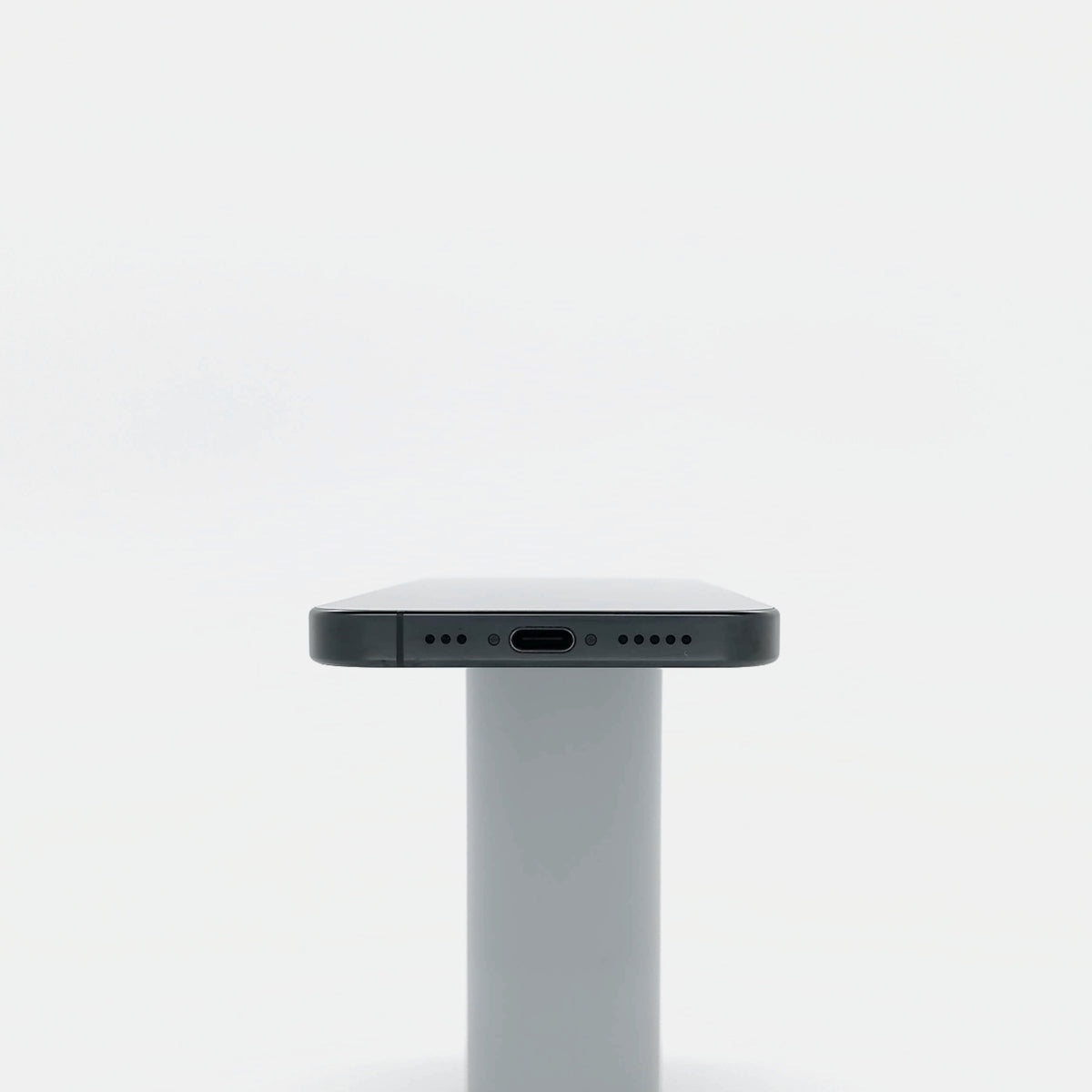 95新 Apple iPhone 16 Pro 128G 黑色鈦金屬 中國大陸版