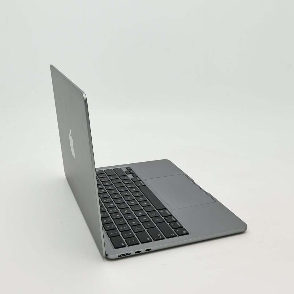 99新 Apple MacBook Air 22年 13寸 M2（8+8核） 8G RAM 256G SSD 深空灰色