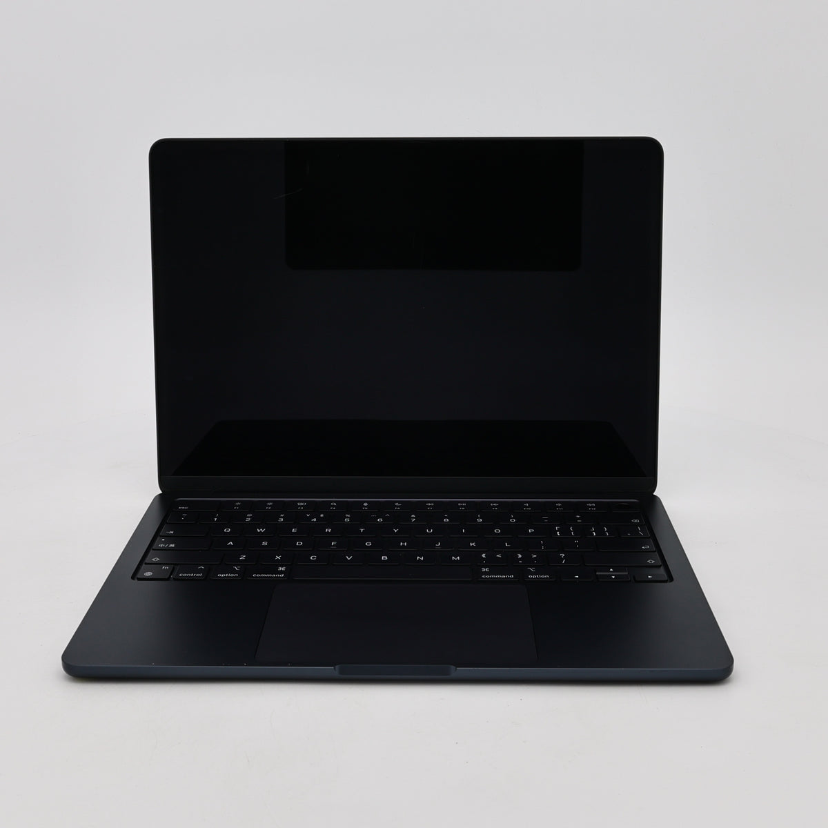 95新 Apple MacBook Air 22年 13寸 M2（8+8核） 16G RAM 256G SSD 午夜色