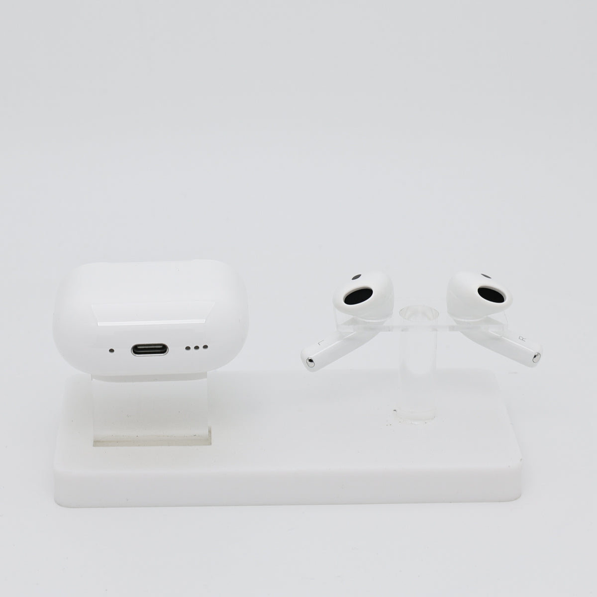99新 Apple AirPods 5 白色