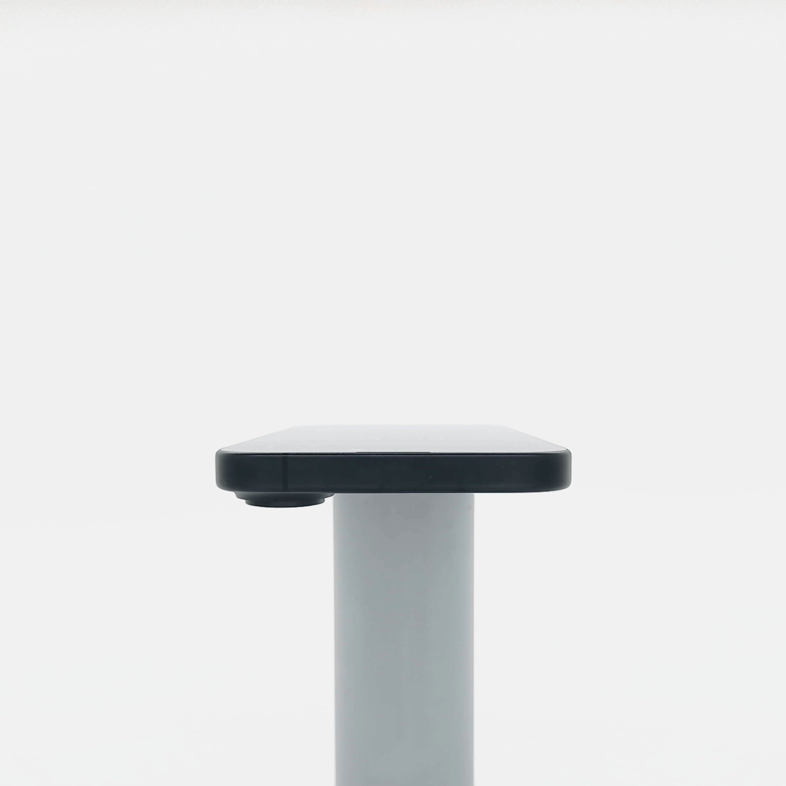 95新 Apple iPhone 16 128G 黑色 中國大陸版