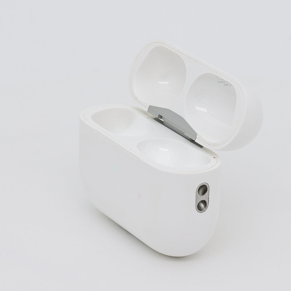 99新 Apple AirPods Pro 2 充电仓 白色