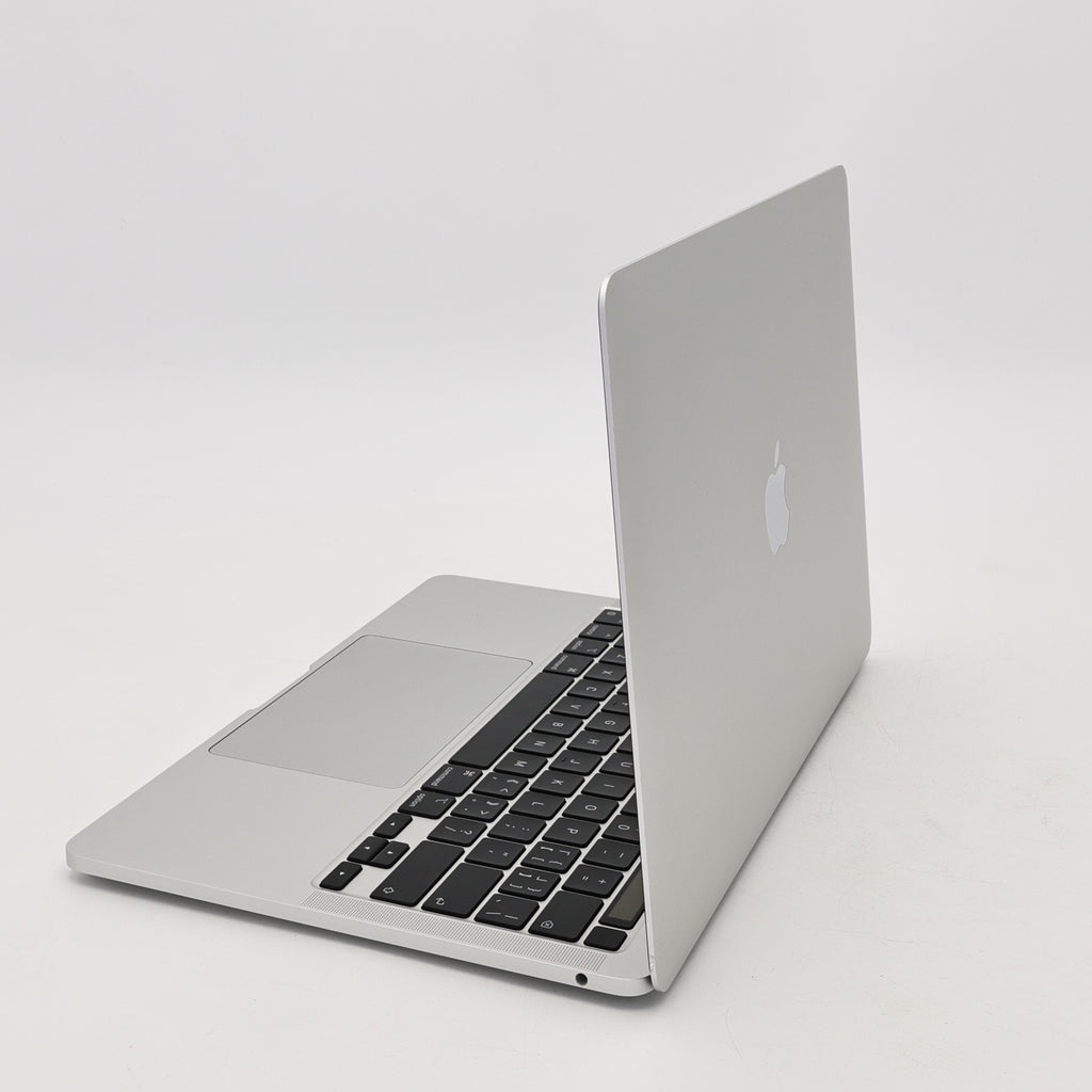 95新 Apple MacBook Pro 22年 13寸 M2（8+10核） 8G RAM 512G SSD 銀色