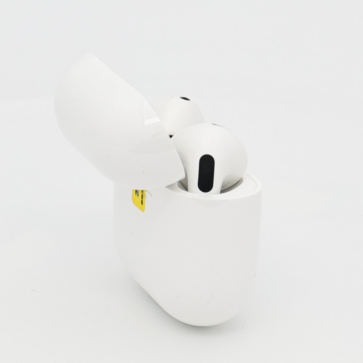 99新 Apple AirPods 4 (支持主動降噪) 白色