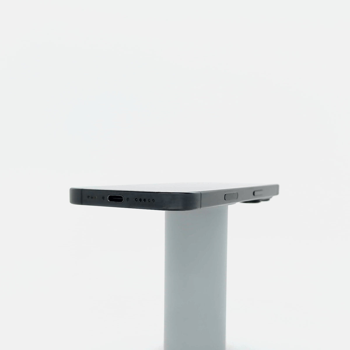 95新 Apple iPhone 16 Pro 128G 黑色鈦金屬 中國大陸版