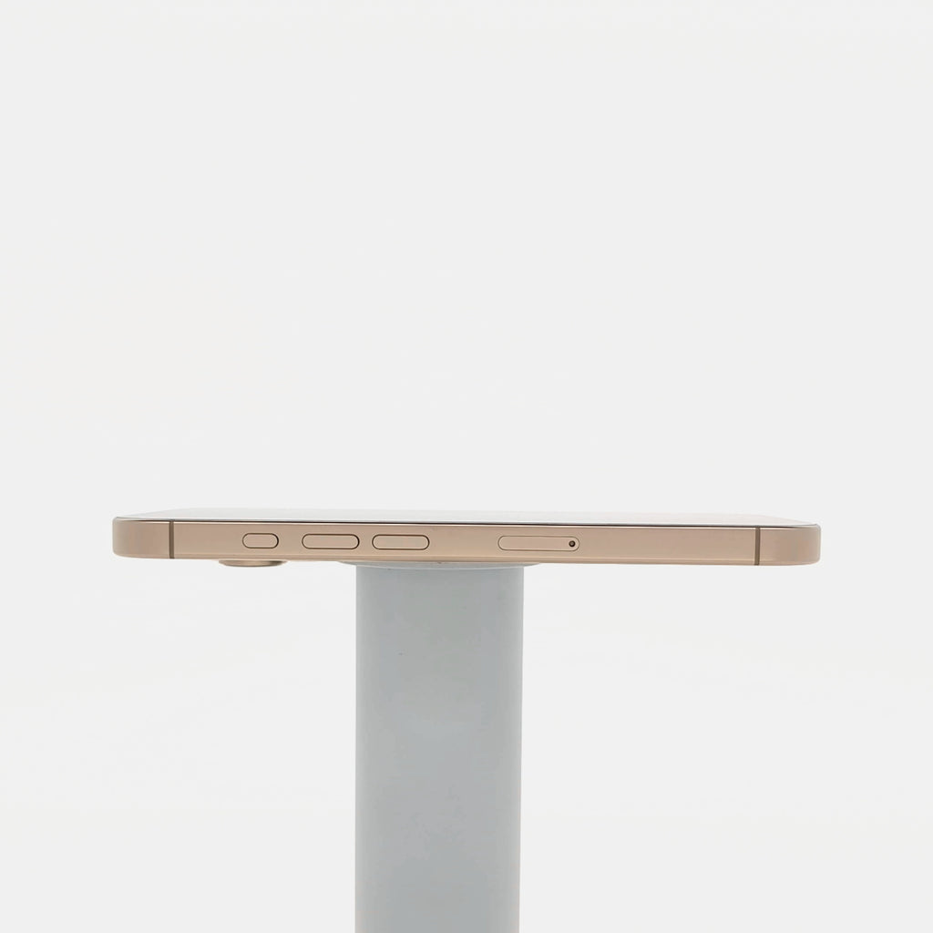 95新 Apple iPhone 16 Pro 128G 沙漠色鈦金屬 中國大陸版