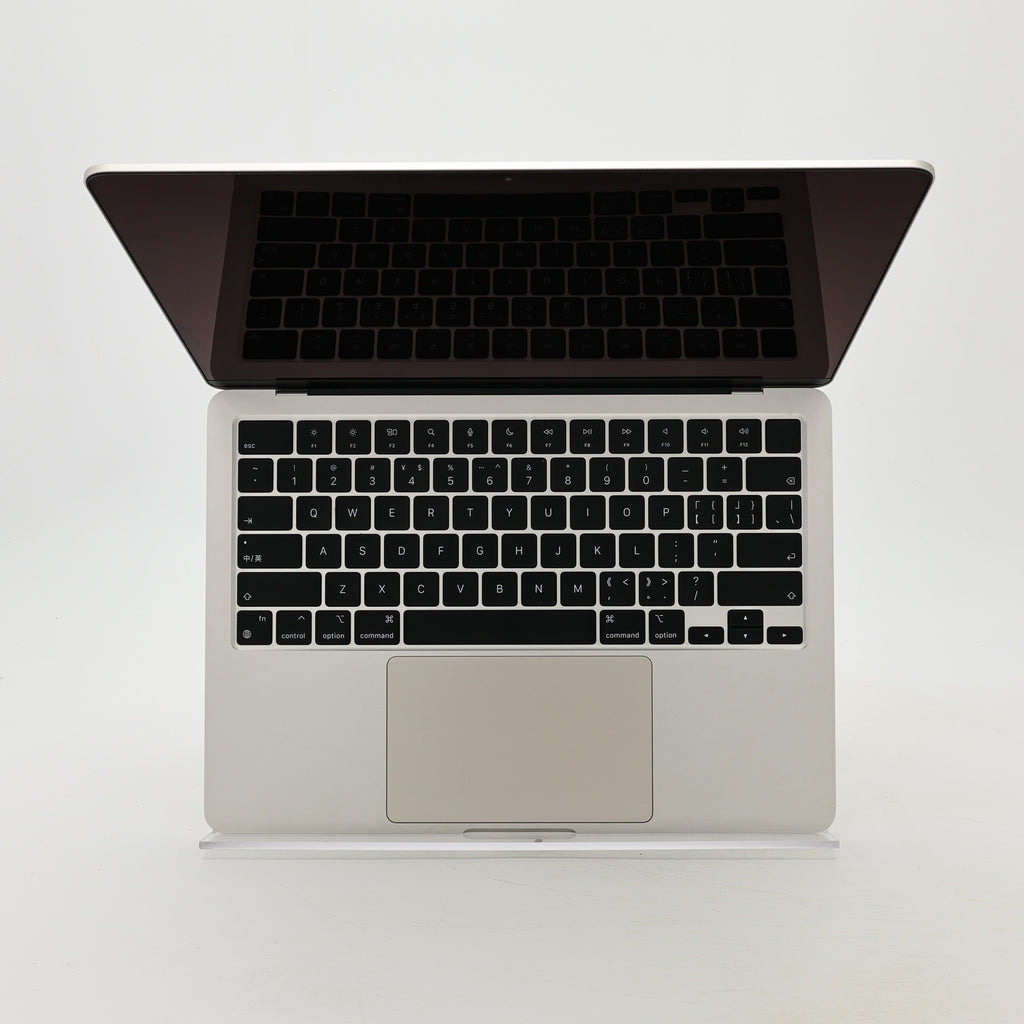 99新 Apple MacBook Air 22年 13寸 M2（8+8核） 16G RAM 256G SSD 星光色
