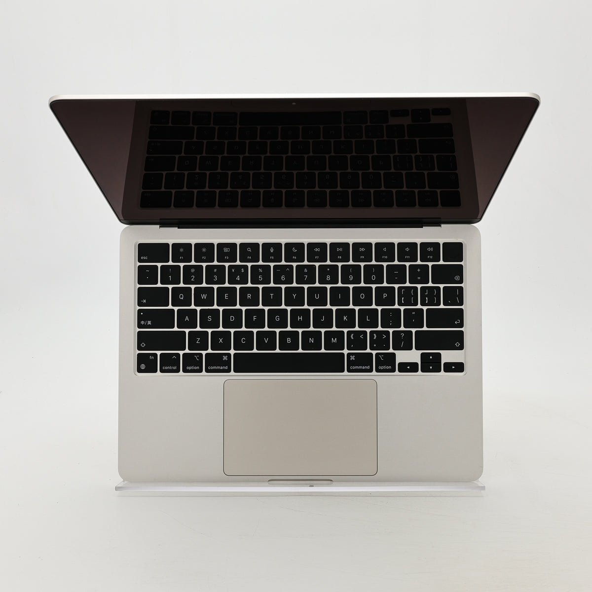 99新 Apple MacBook Air 22年 13寸 M2（8+8核） 16G RAM 256G SSD 星光色