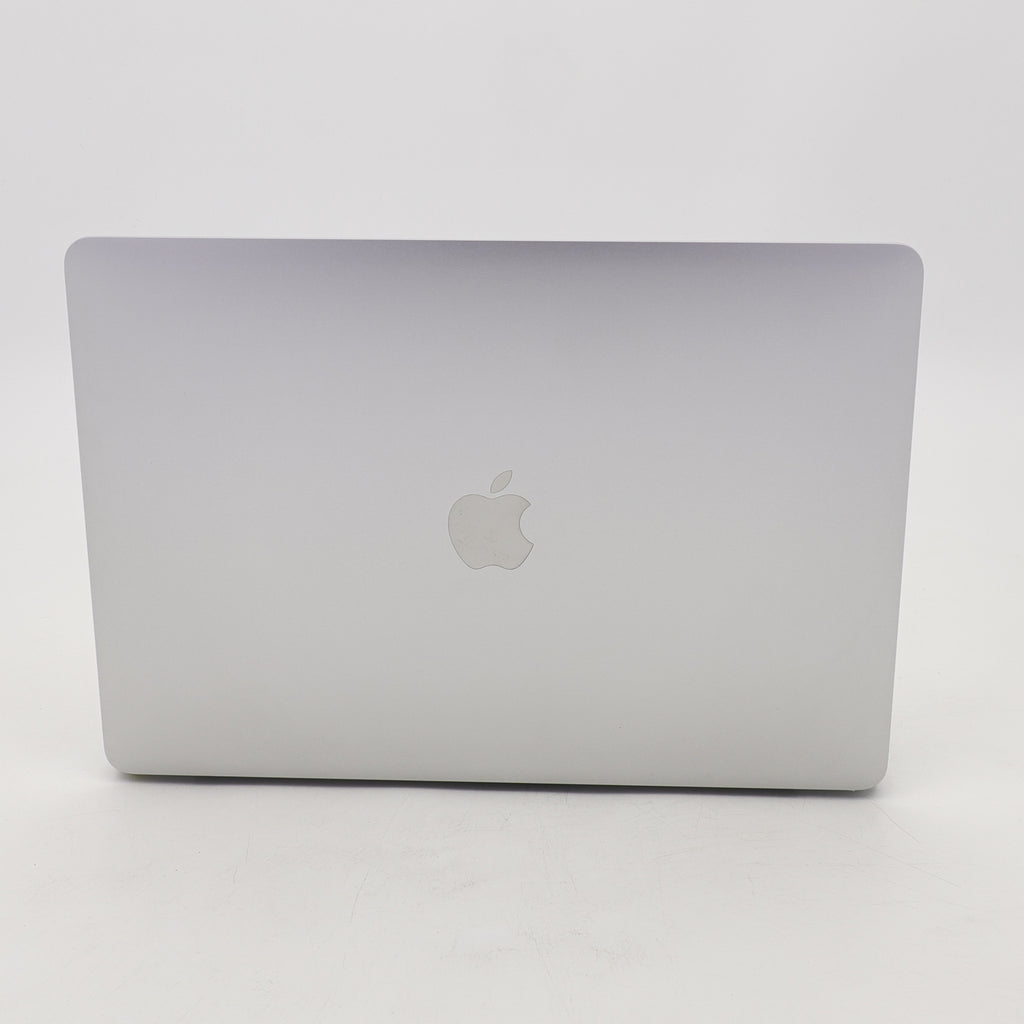 95新 Apple MacBook Pro 22年 13寸 M2（8+10核） 8G RAM 512G SSD 銀色