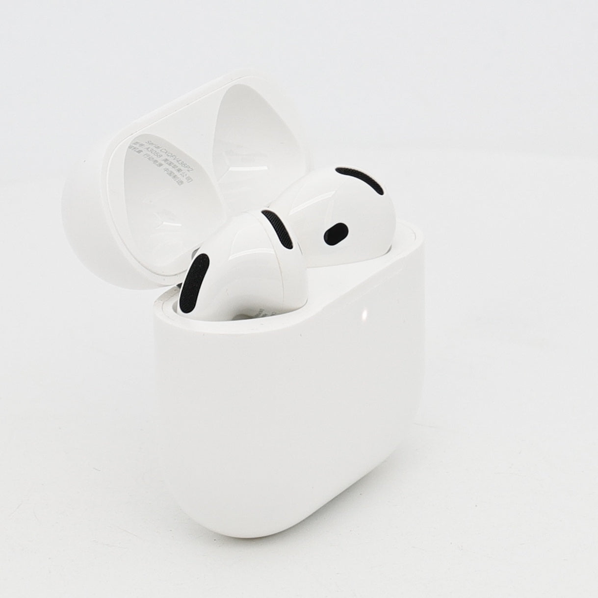 99新 Apple AirPods 4 (不支持主动降噪) 白色
