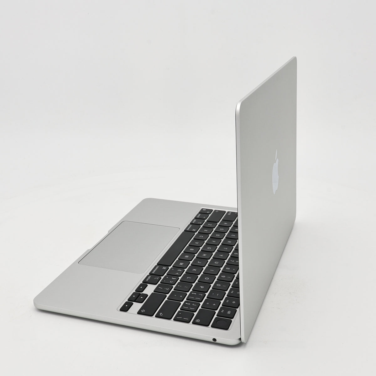 99新 Apple MacBook Air 24年 13寸 M3（8+8核） 8G RAM 256G SSD 銀色