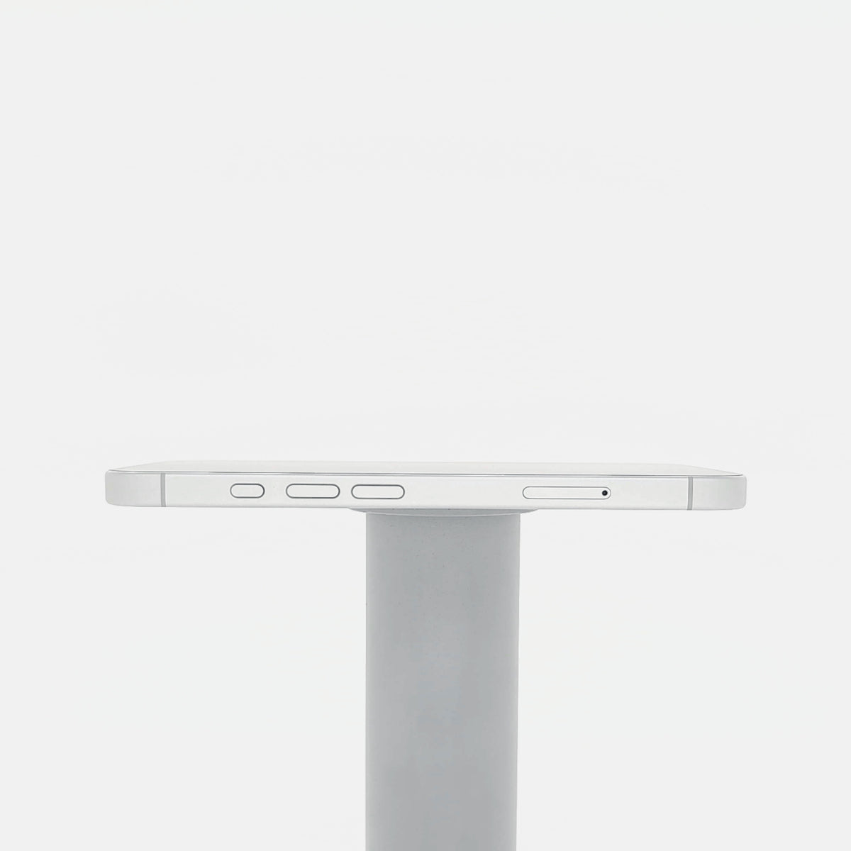95新 Apple iPhone 16 128G 白色 中國大陸版