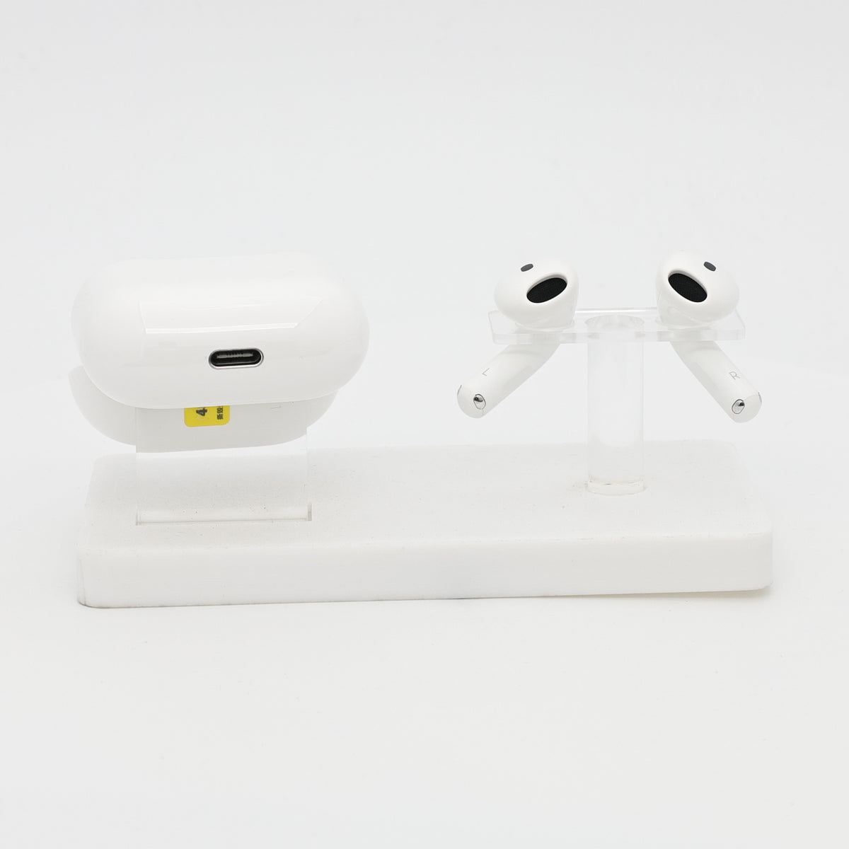 99新 Apple AirPods 4 (不支持主動降噪) 白色