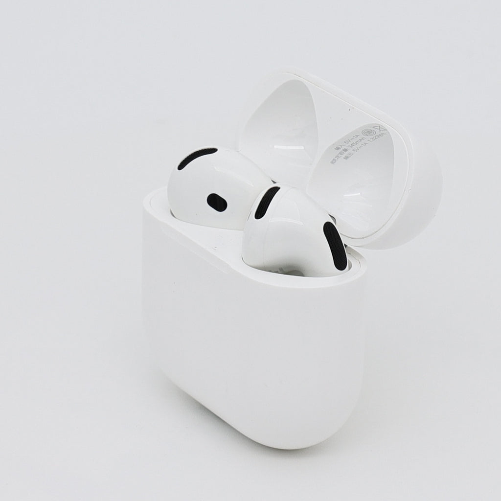 99新 Apple AirPods 4 (不支持主動降噪) 白色