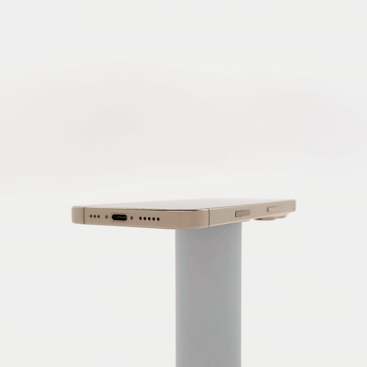 95新 Apple iPhone 16 Pro 128G 沙漠色鈦金屬 中國大陸版