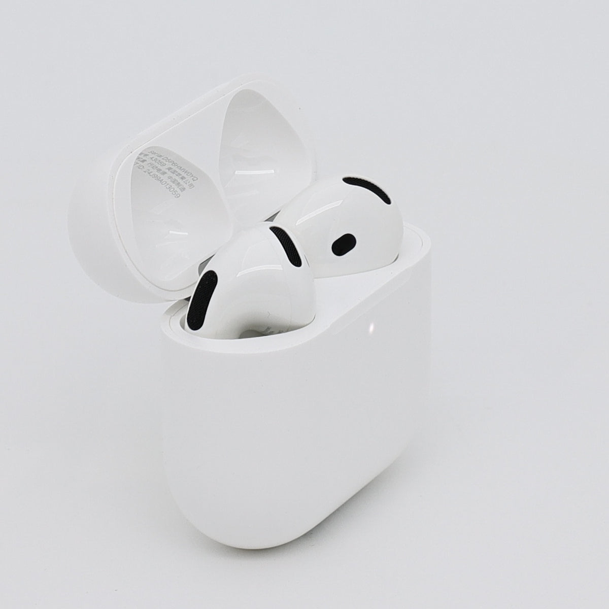 99新 Apple AirPods 4 (支持主動降噪) 白色