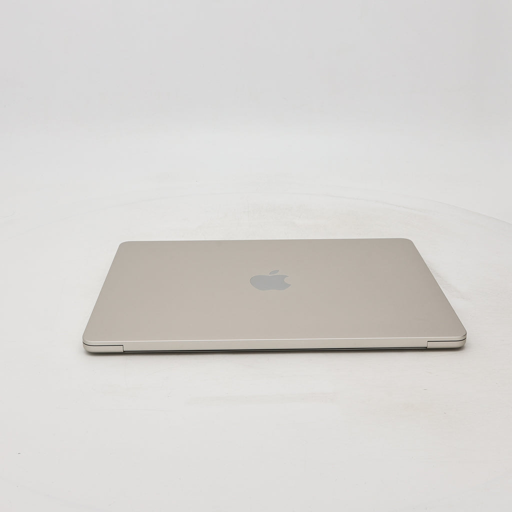 95新 Apple MacBook Air 22年 13寸 M2（8+8核） 8G RAM 256G SSD 星光色