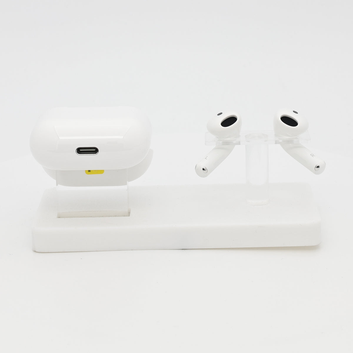 99新 Apple AirPods 5 白色