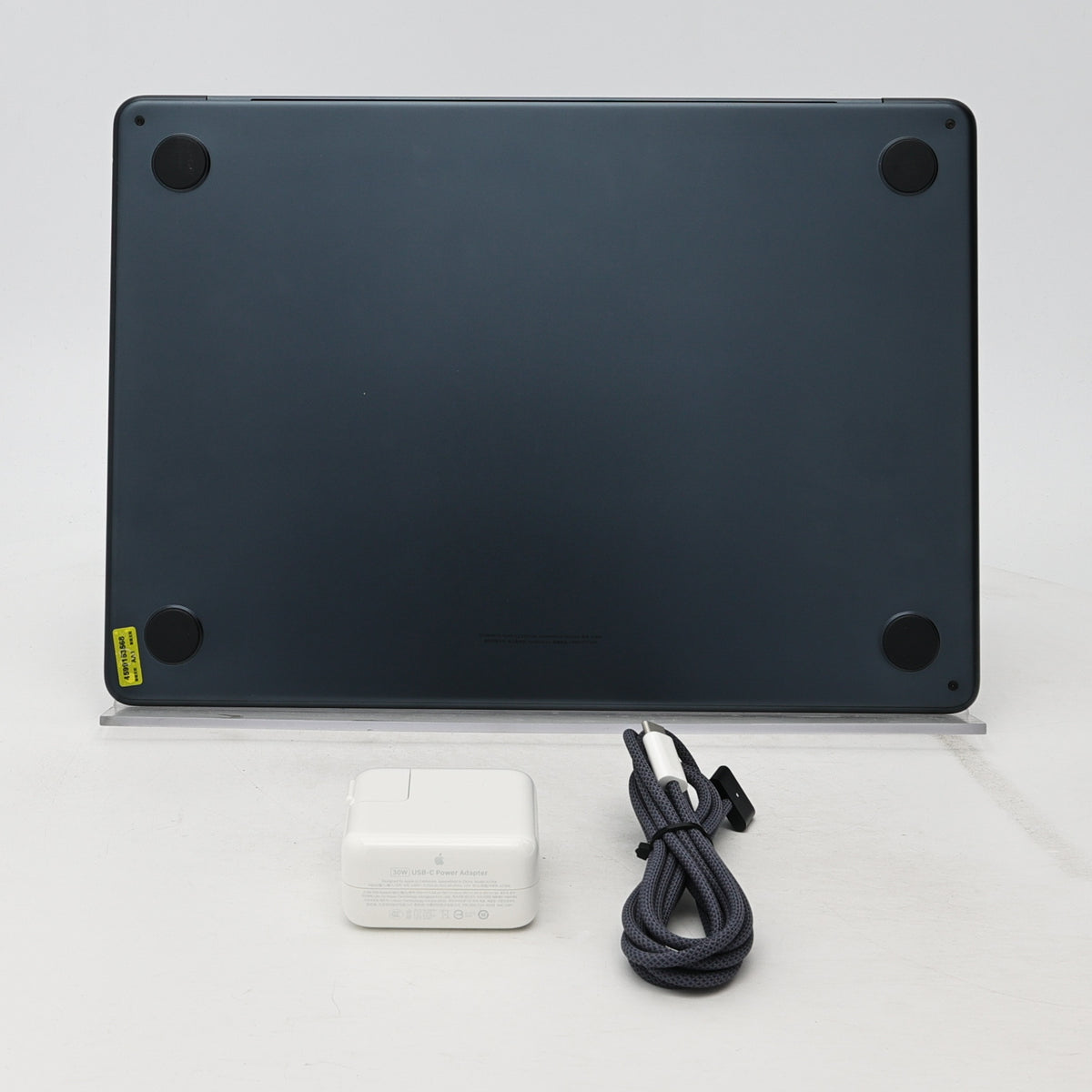 95新 Apple MacBook Air 22年 13寸 M2（8+10核） 16G RAM 256G SSD 午夜色