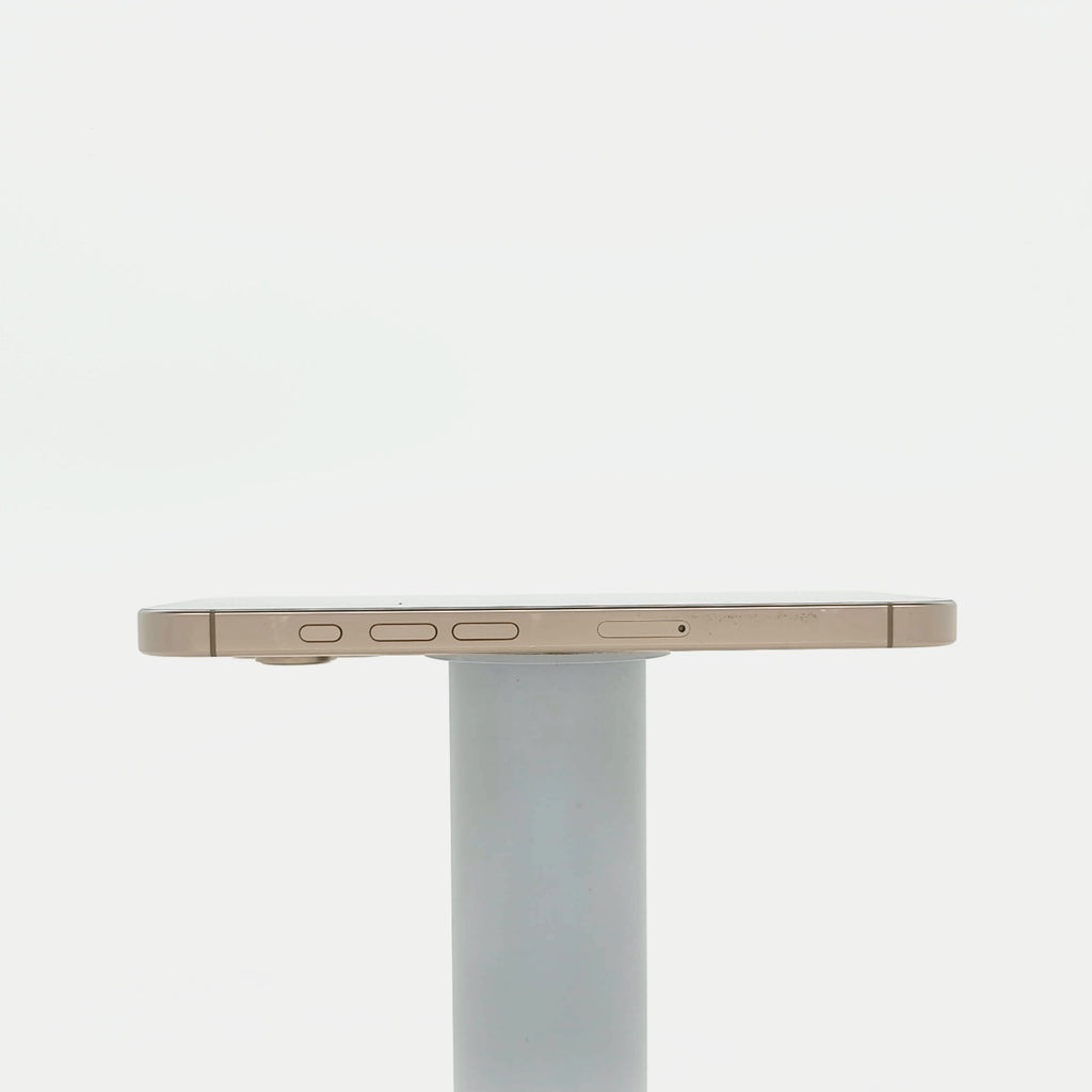 95新 Apple iPhone 16 Pro 128G 沙漠色鈦金屬 中國大陸版