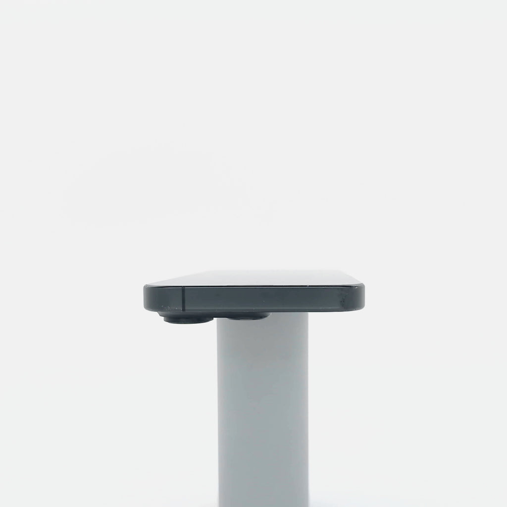 95新 Apple iPhone 16 Pro 256G 黑色鈦金屬 中國大陸資源機