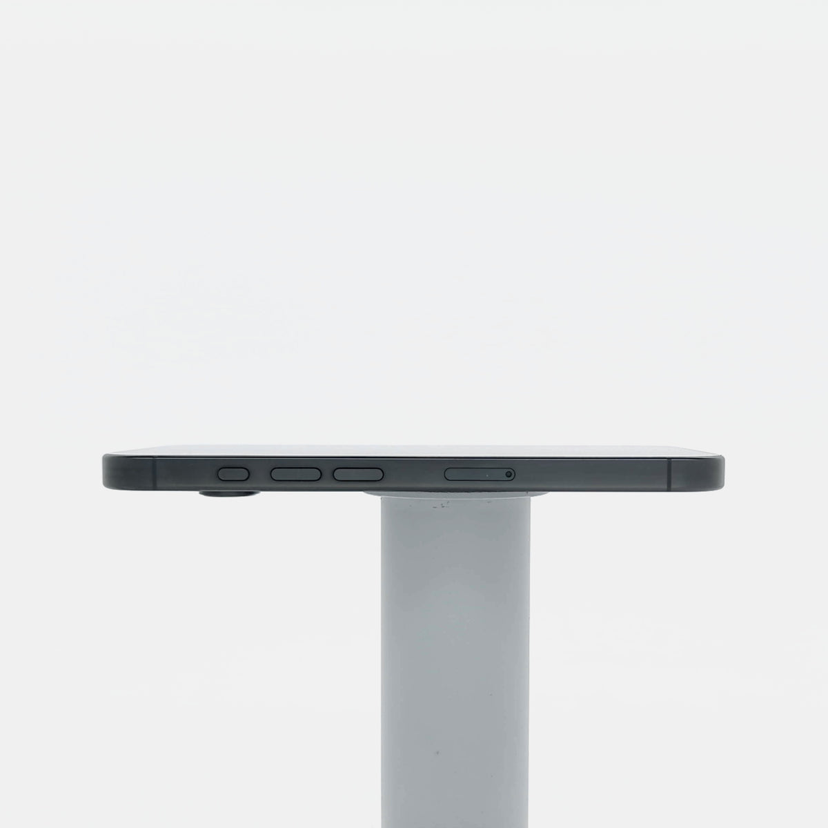 95新 Apple iPhone 16 Pro 128G 黑色鈦金屬 中國大陸版