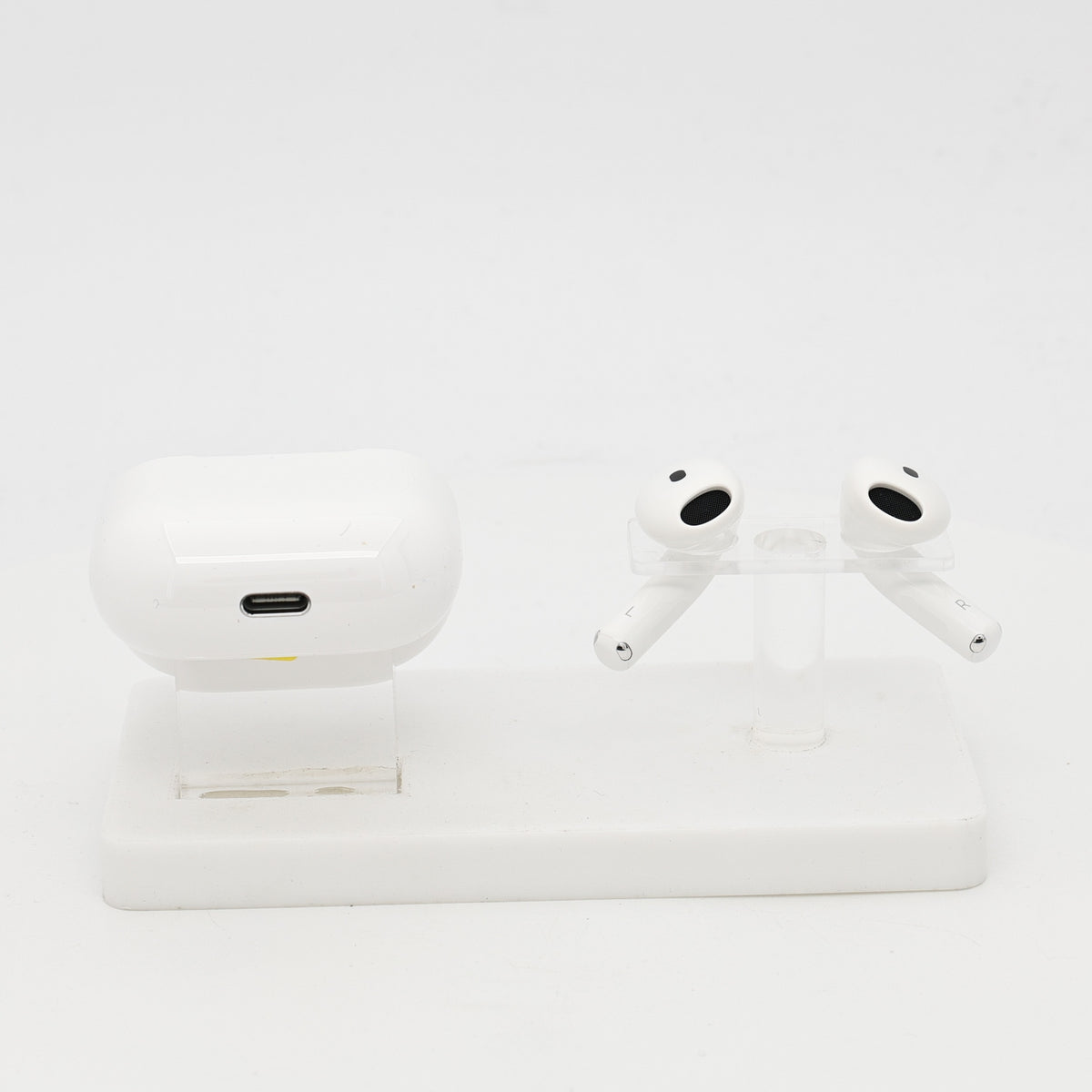 99新 Apple AirPods 4 (不支持主动降噪) 白色
