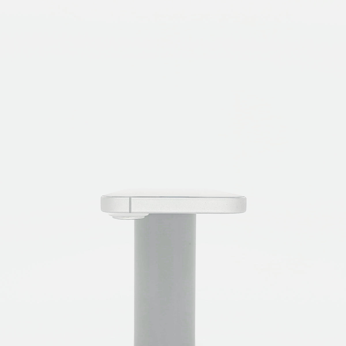95新 Apple iPhone 16 128G 白色 中國大陸版