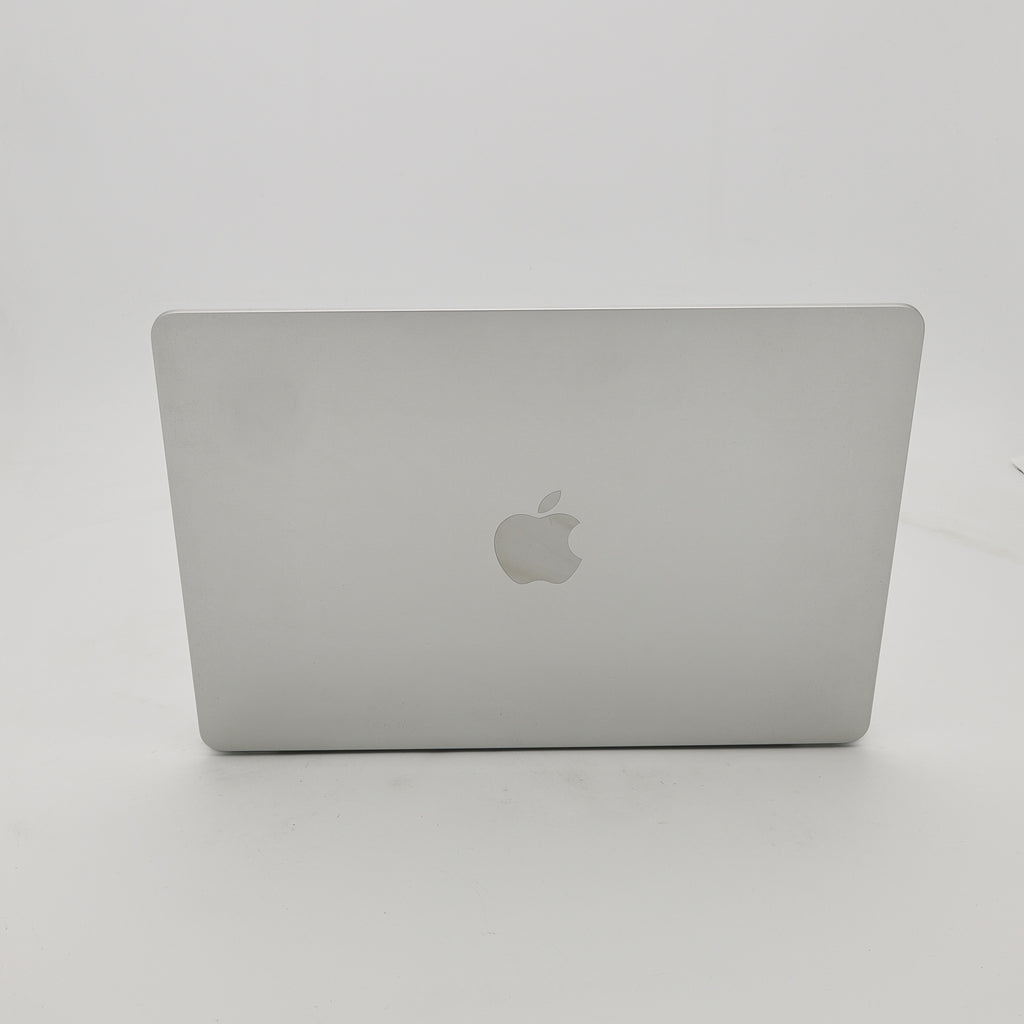 95新 Apple MacBook Air 22年 13寸 M2（8+10核） 8G RAM 512G SSD 銀色