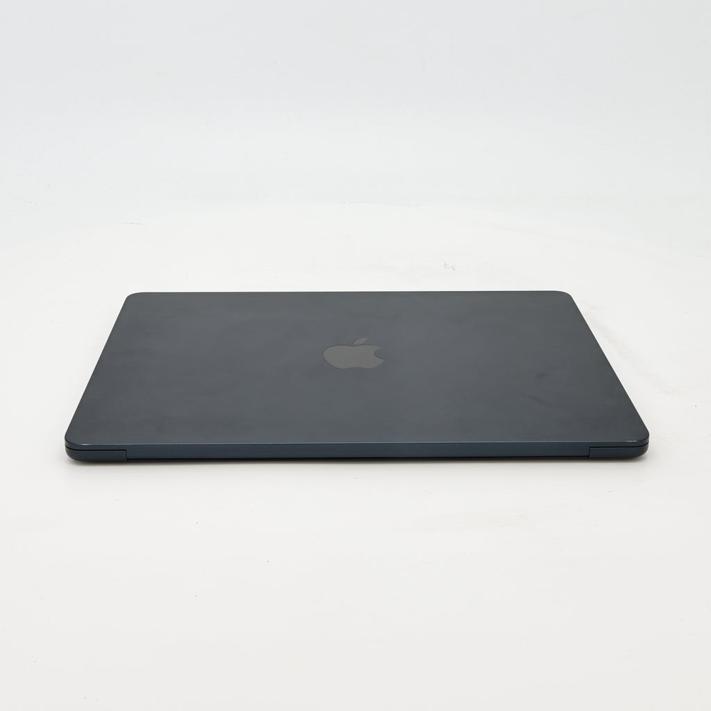 95新 Apple MacBook Air 22年 13寸 M2（8+8核） 8G RAM 512G SSD 午夜色
