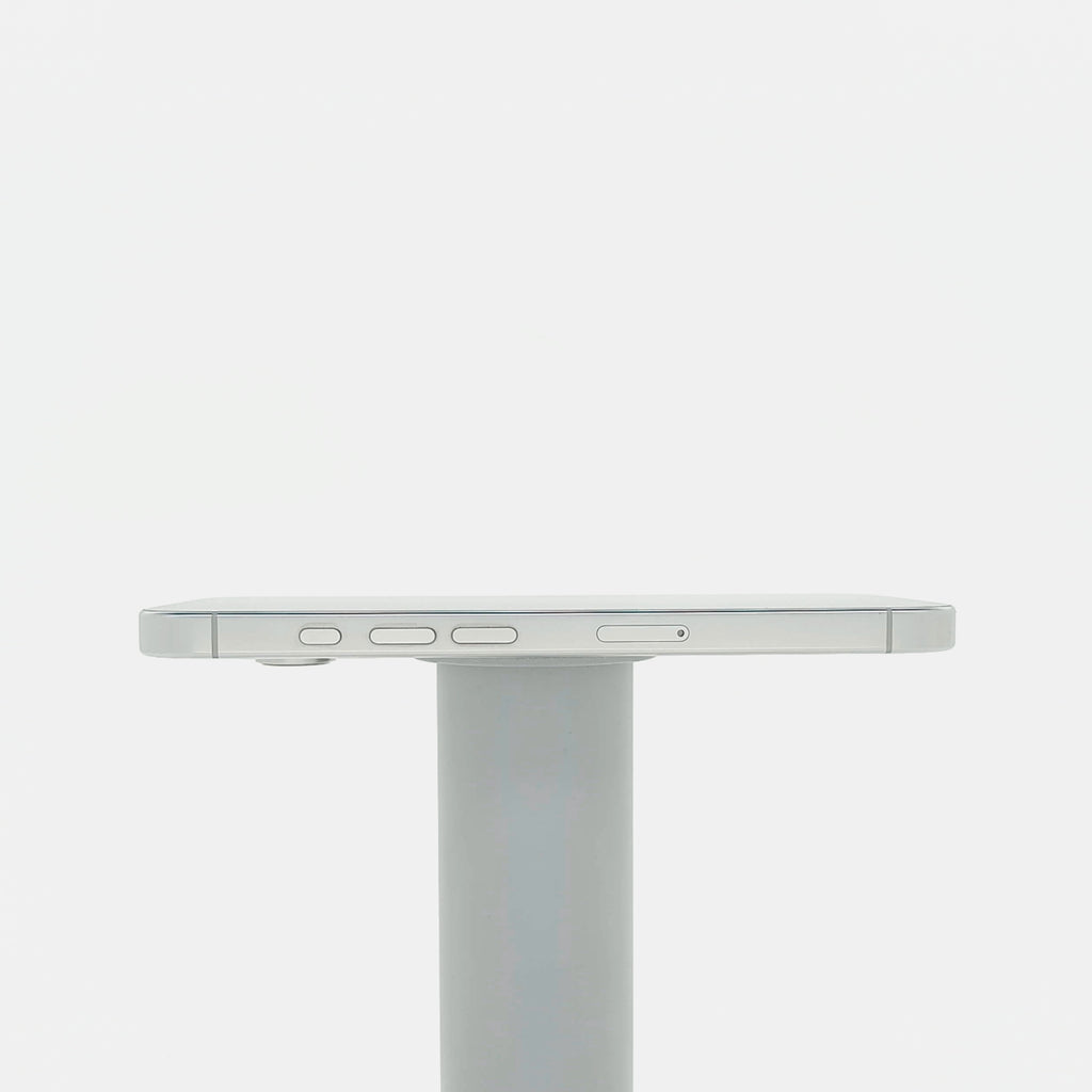 99新 Apple iPhone 16 Pro 128G 白色鈦金屬 中國大陸版