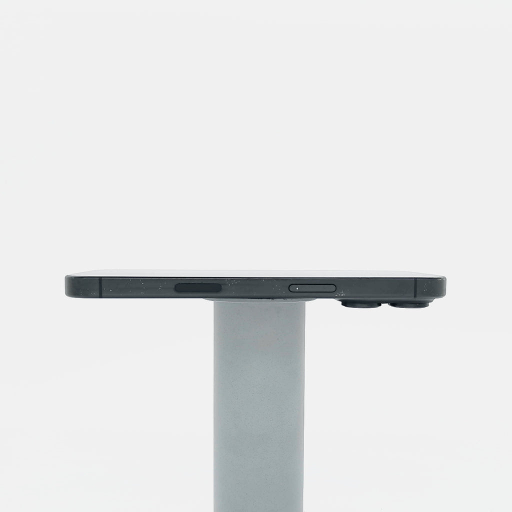 95新 Apple iPhone 16 Pro 128G 黑色鈦金屬 中國大陸官換機