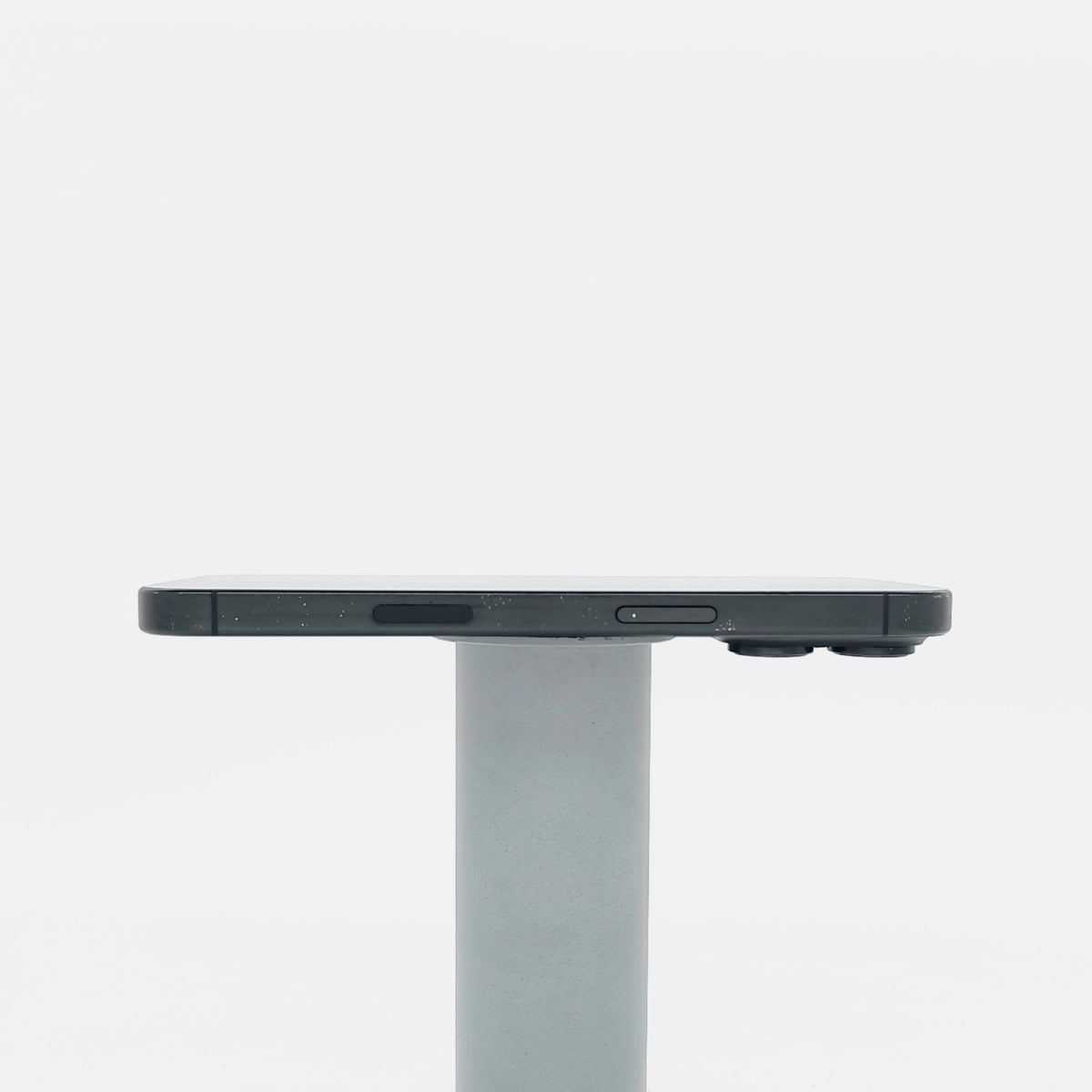 95新 Apple iPhone 16 Pro 128G 黑色鈦金屬 中國大陸官換機
