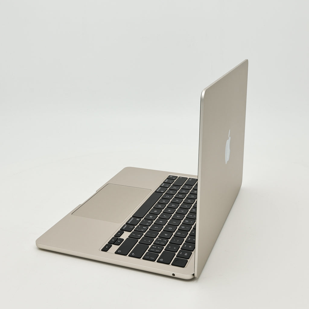 95新 Apple MacBook Air 24年 13寸 M3（8+8核） 8G RAM 256G SSD 星光色