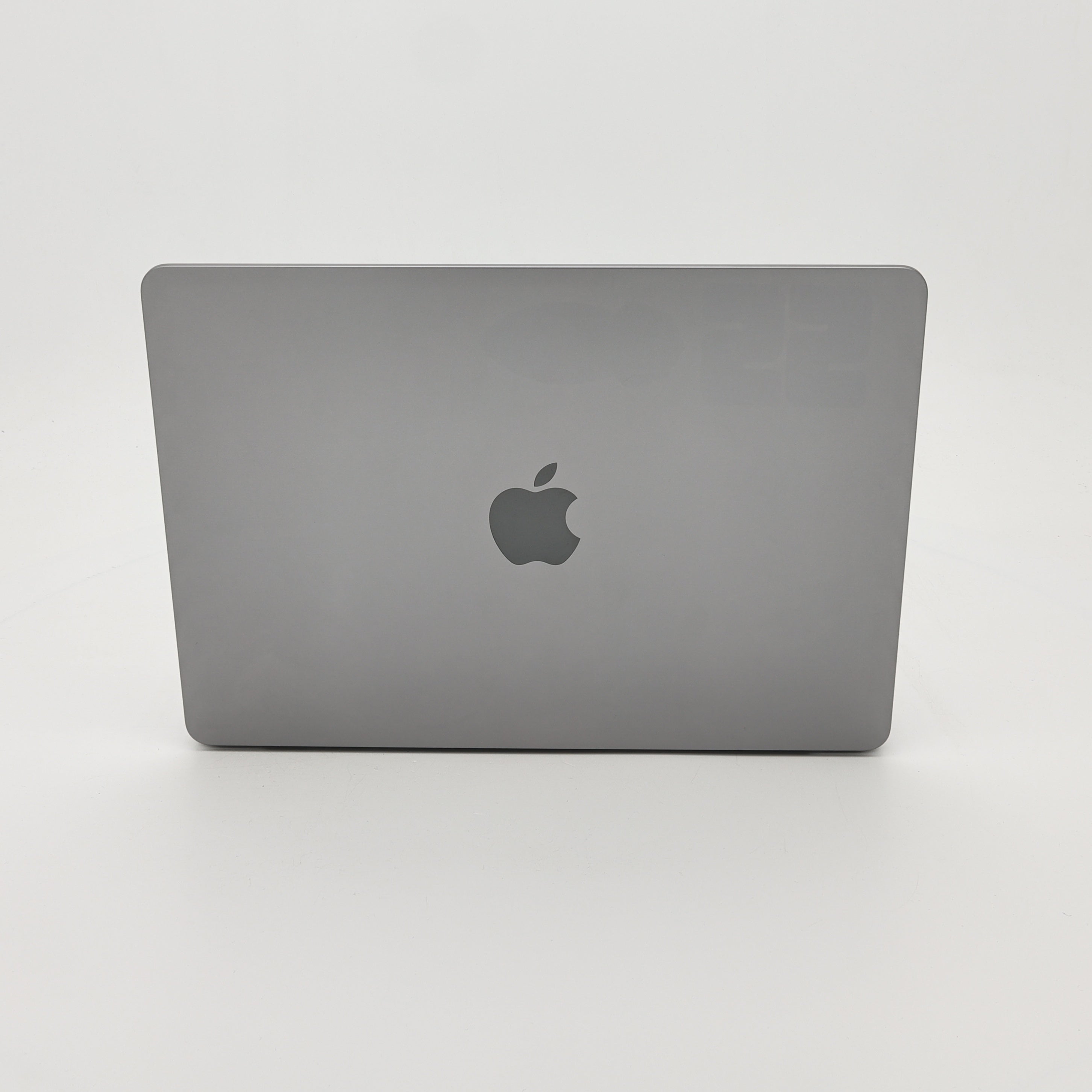 95新 Apple MacBook Air 22年 13寸 M2（8+10核） 8G RAM 512G SSD 深空灰色