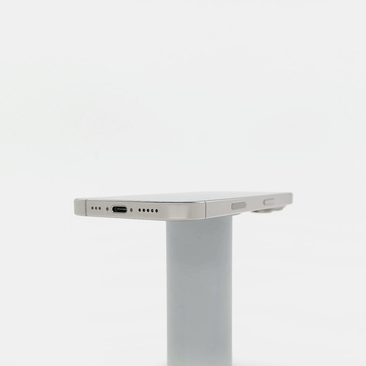 95新 Apple iPhone 16 Pro 128G 原色鈦金屬 中國大陸版